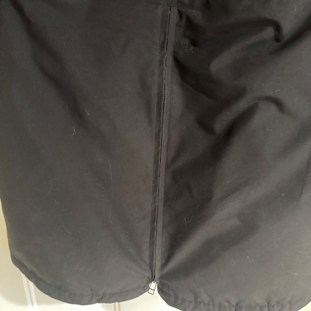 Women's Canada Goose Rossclair Parka Size Medium - Picture 6 of 16